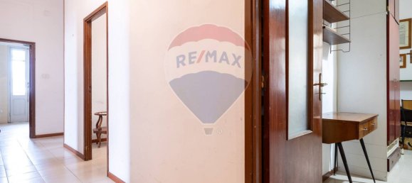 3 bedrooms Apartment in Cagliari, Italy No. 308717 5