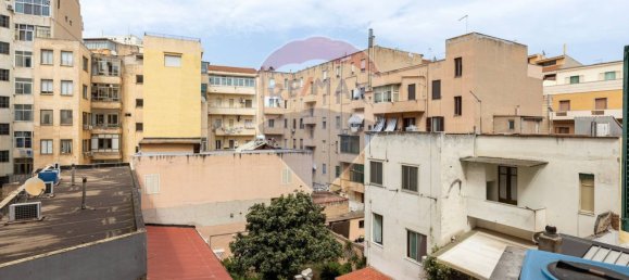 3 bedrooms Apartment in Cagliari, Italy No. 308717 14