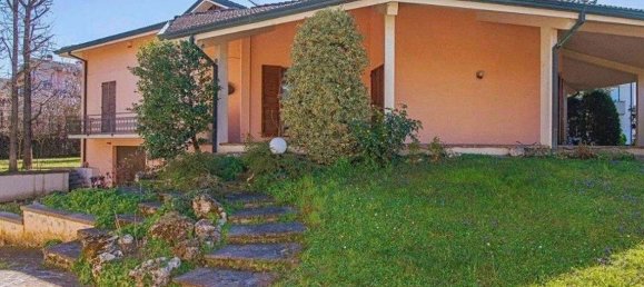 7 rooms Villa in Rottofreno, Italy No. 183345 10
