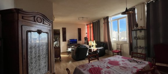 7 bedrooms House in Toulon, France No. 201395 8