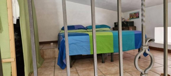 2-salle Appartement à Naples, Italy No. 28247 10