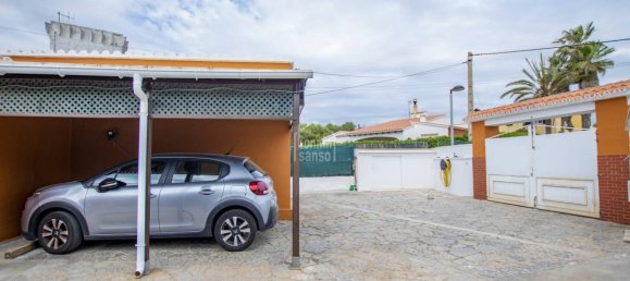 5 bedrooms Villa in Es Castell, Spain No. 1353 17