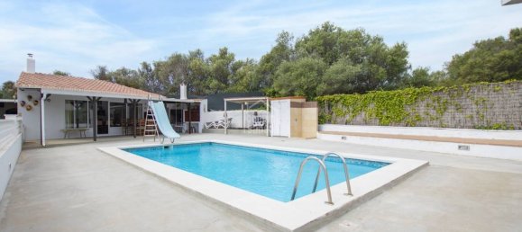 5 bedrooms Villa in Es Castell, Spain No. 1353 3