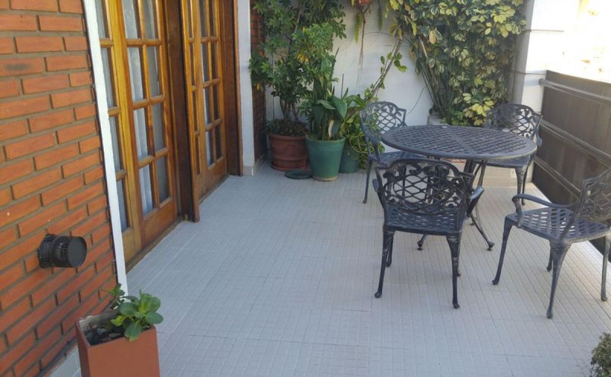 Квартира с 2 спальнями в Буэнос-Айрес, Аргентина № 74200