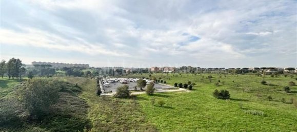 4-Zimmer Wohnung in Rome, Italy, Nr. 164831 2