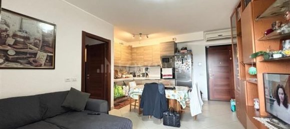 4-Zimmer Wohnung in Rome, Italy, Nr. 164831 5