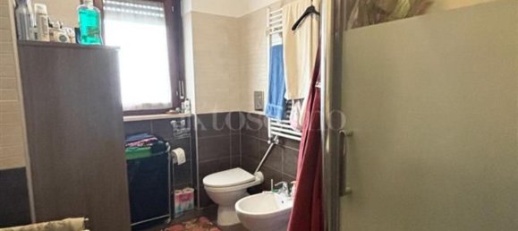 4-Zimmer Wohnung in Rome, Italy, Nr. 164831 9