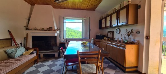 Квартира с 4 комнатами в Даванья, Италия № 267937 9