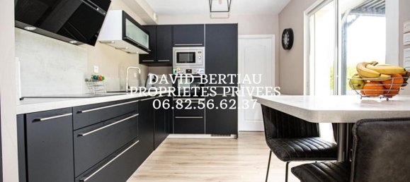 4 bedrooms House in Balaze, France No. 260584 17