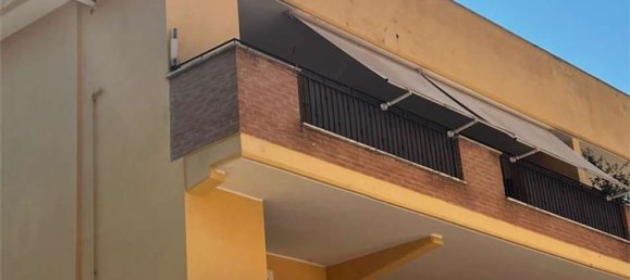 Apartamento de 2 habitaciónes en Ladispoli, Italy No. 294292 18