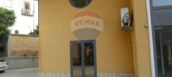 4-Zimmer Büro in Caltanissetta, Italy, Nr. 57748 74