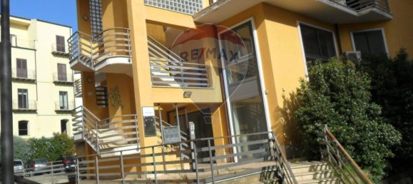 4-Zimmer Büro in Caltanissetta, Italy, Nr. 57748 2
