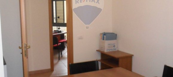 4-Zimmer Büro in Caltanissetta, Italy, Nr. 57748 79