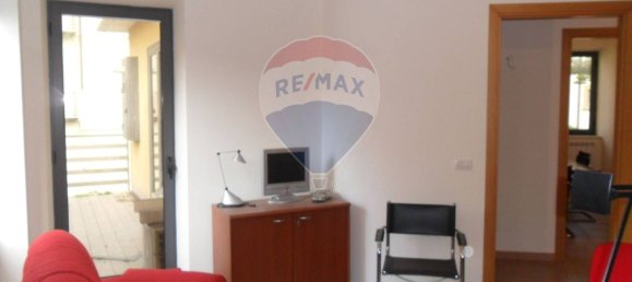 4-Zimmer Büro in Caltanissetta, Italy, Nr. 57748 57