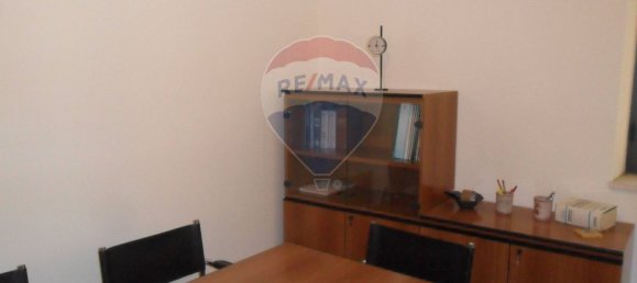 4-Zimmer Büro in Caltanissetta, Italy, Nr. 57748 49