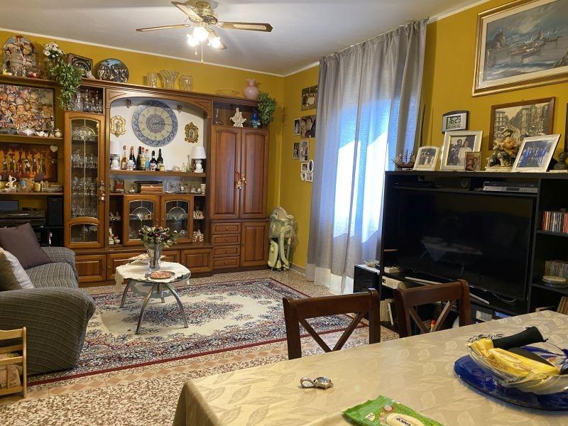 Apartamento de 3 divisões em Mortara, Italy N.º 60229