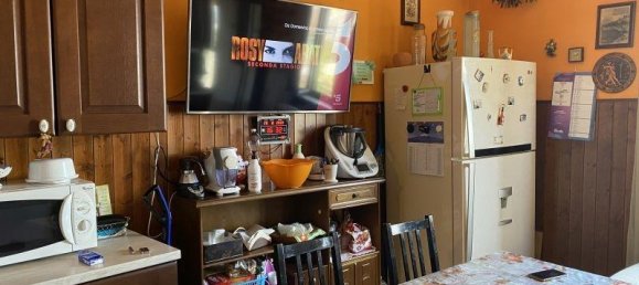 3-salle Appartement à Mortara, Italy No. 60229 9