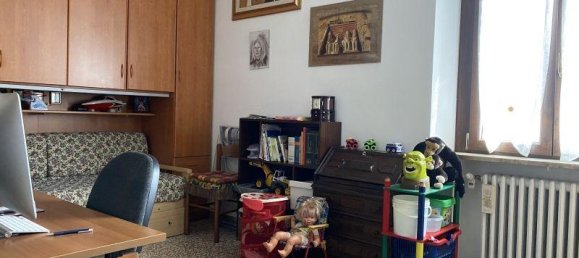 3-salle Appartement à Mortara, Italy No. 60229 14