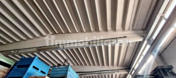 5-salle Entrepôt à Umbertide, Italy No. 349487 10