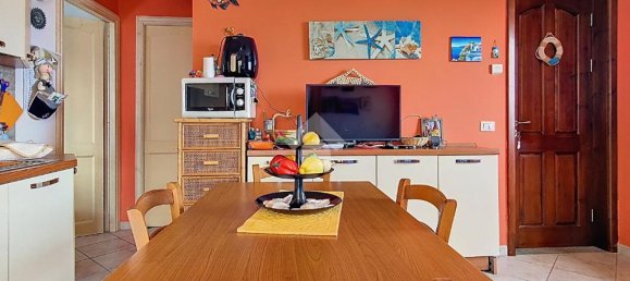 Квартира с 1 спальней в Кастельсардо, Италия № 347358 5