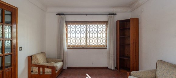 3 bedrooms House in Sao Felix da Marinha, Portugal No. 134781 4