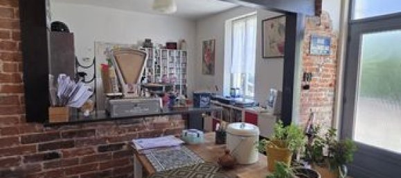 Casa de 2 dormitorios en Evreux, France No. 300605 3