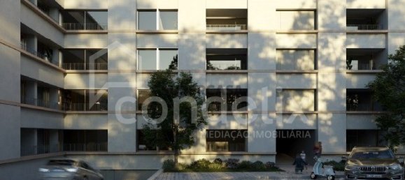 Apartamento de 2 dormitorios en Porto, Portugal No. 157882 5