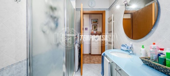 3-salle Appartement à Castenaso, Italy No. 274289 16