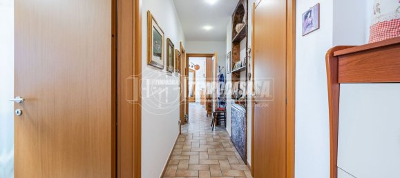 3-salle Appartement à Castenaso, Italy No. 274289 9