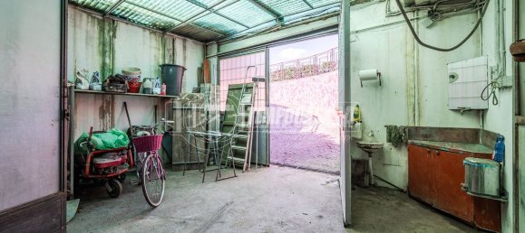 3-salle Appartement à Castenaso, Italy No. 274289 30