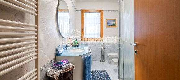 3-salle Appartement à Castenaso, Italy No. 274289 14