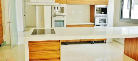 6 bedrooms Villa in Cabrils, Spain No. 33 11