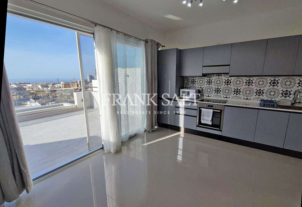 1 غرف نوم بانتهاوس في Saint Julian's, Malta رقم 7464