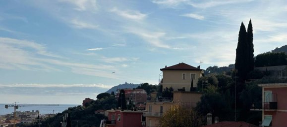 Apartamento de 4 divisões em Alassio, Italy N.º 33675 5