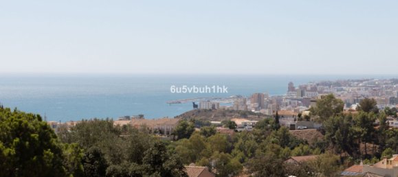 Adosado de 4 dormitorios en Fuengirola, Spain No. 137563 11