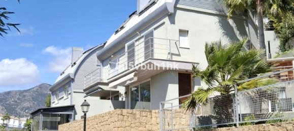 Adosado de 4 dormitorios en Fuengirola, Spain No. 137563 23