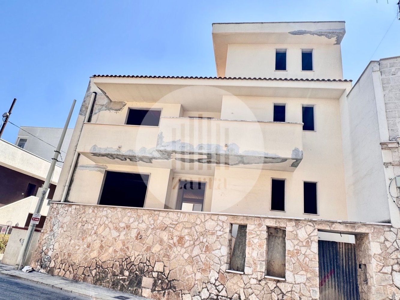 Здание 240м² в Валенцано, Италия № 288223