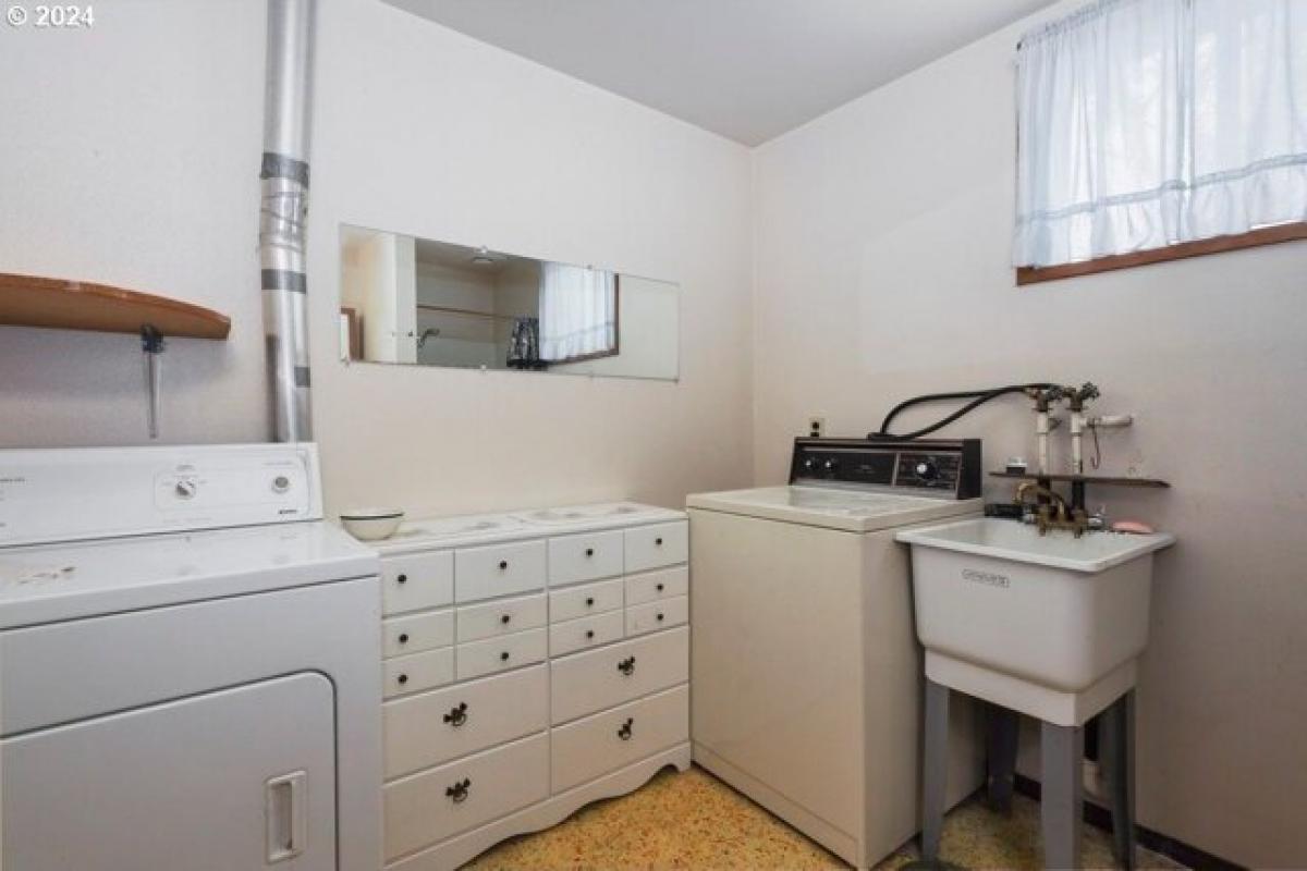 3 bedrooms House in Maupin, USA No. 434156