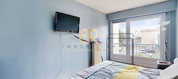 Apartamento de 2 dormitorios en Aubervilliers, France No. 180137 3