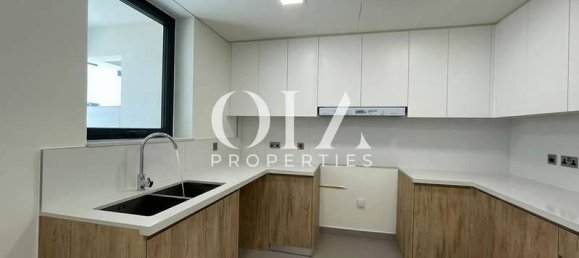 3 bedrooms Villa in Yas Island, UAE No. 25831 2