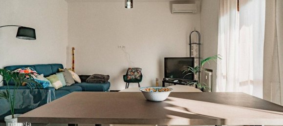 5 rooms Apartment in Forlì, Italy No. 107248 5