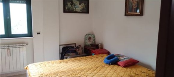 5 Schlafzimmer Haus in Cagnano Varano, Italy, Nr. 280078 10