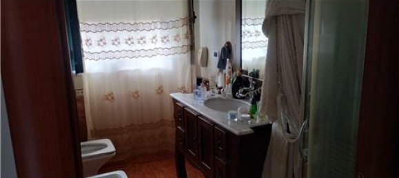 5 Schlafzimmer Haus in Cagnano Varano, Italy, Nr. 280078 7
