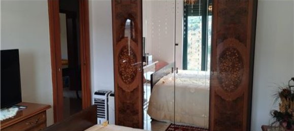 5 Schlafzimmer Haus in Cagnano Varano, Italy, Nr. 280078 21