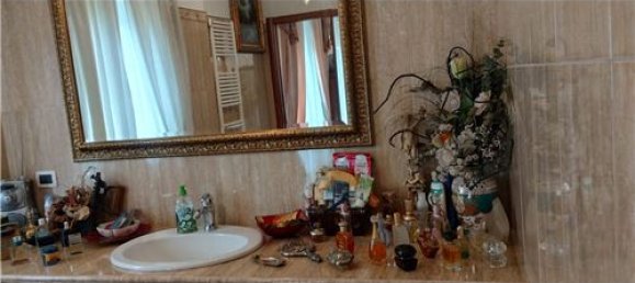 5 Schlafzimmer Haus in Cagnano Varano, Italy, Nr. 280078 24