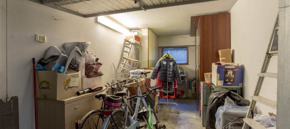 3 bedrooms Apartment in Signa, Italy No. 318784 23