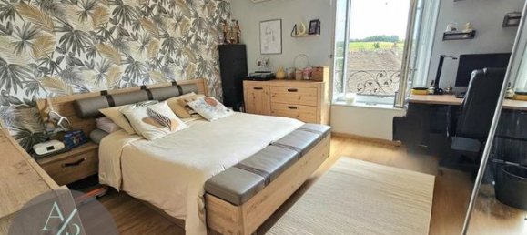 3 bedrooms House in Magny-en-Vexin, France No. 303358 3