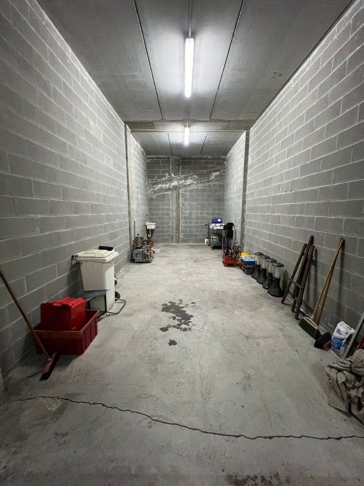 Garage à Rivalta di Torino, Italy No. 353661