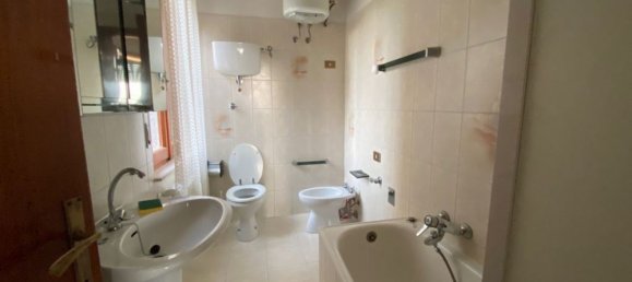 4غرفة منزل في Castiglione del Lago, Italy رقم 78053 8