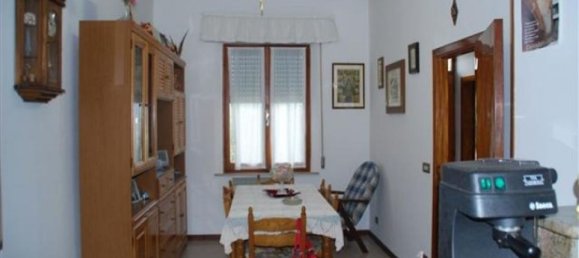 4غرفة منزل في Castiglione del Lago, Italy رقم 78053 11